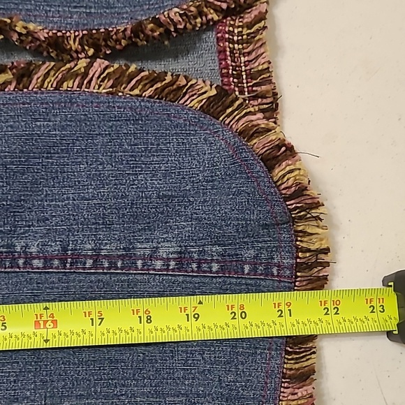 Choices women's denim jacket with a vibrant multicolor fringed hem size Medium - Picture 7 of 7